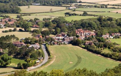 Best Guided Walking Tours in the UK: Explore Britain at Your Own Pace