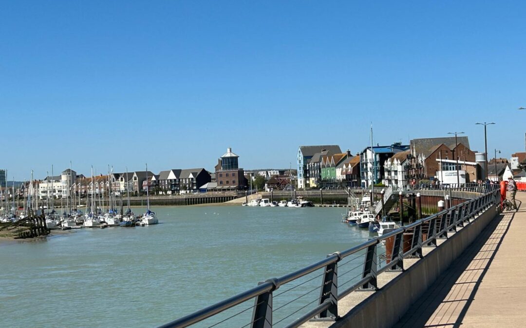 Walking Tours in Littlehampton: Discover Scenic Coastal Walks & Hidden Gems